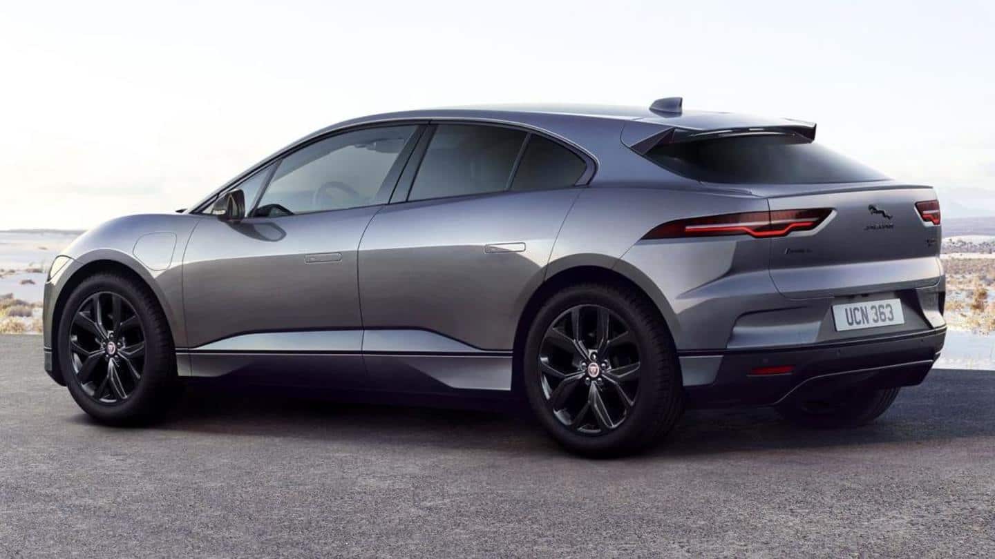 The car has gloss black elements and LED headlights The car has gloss black elements and LED headlights