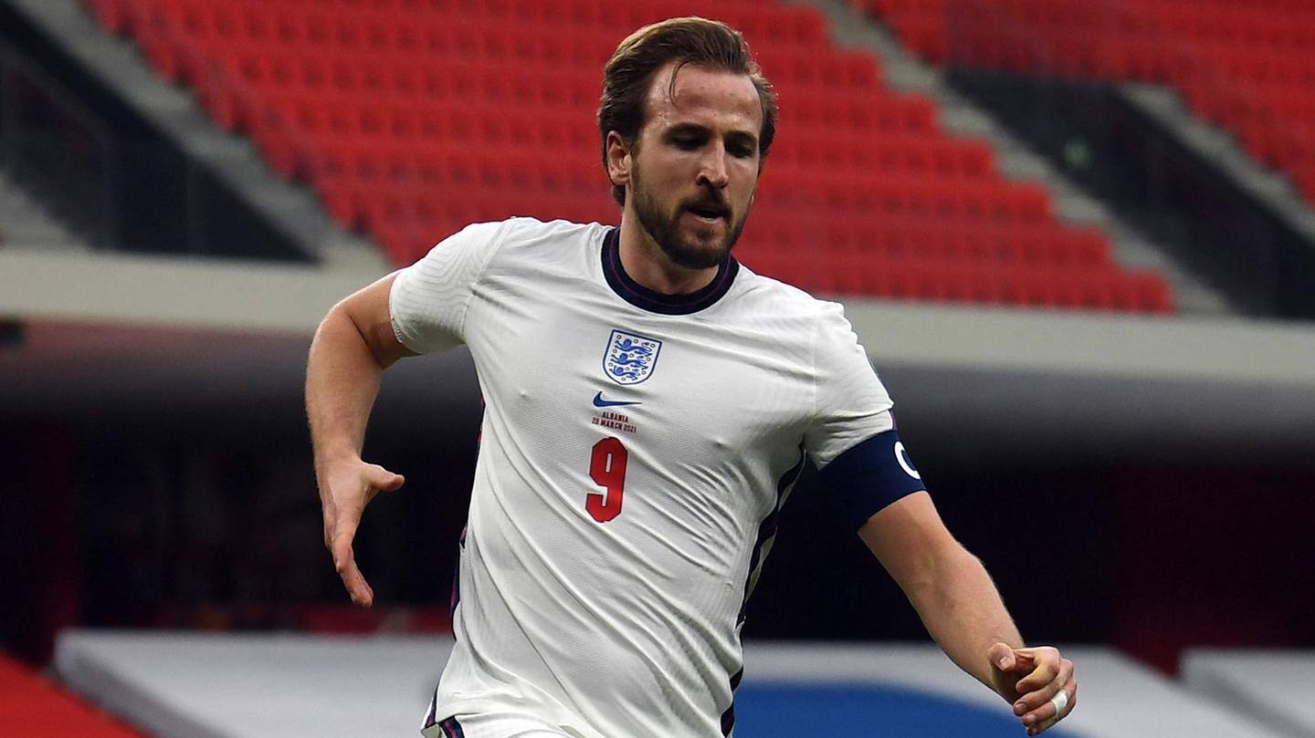 Kane leads the attacking line for England Kane leads the attacking line for England