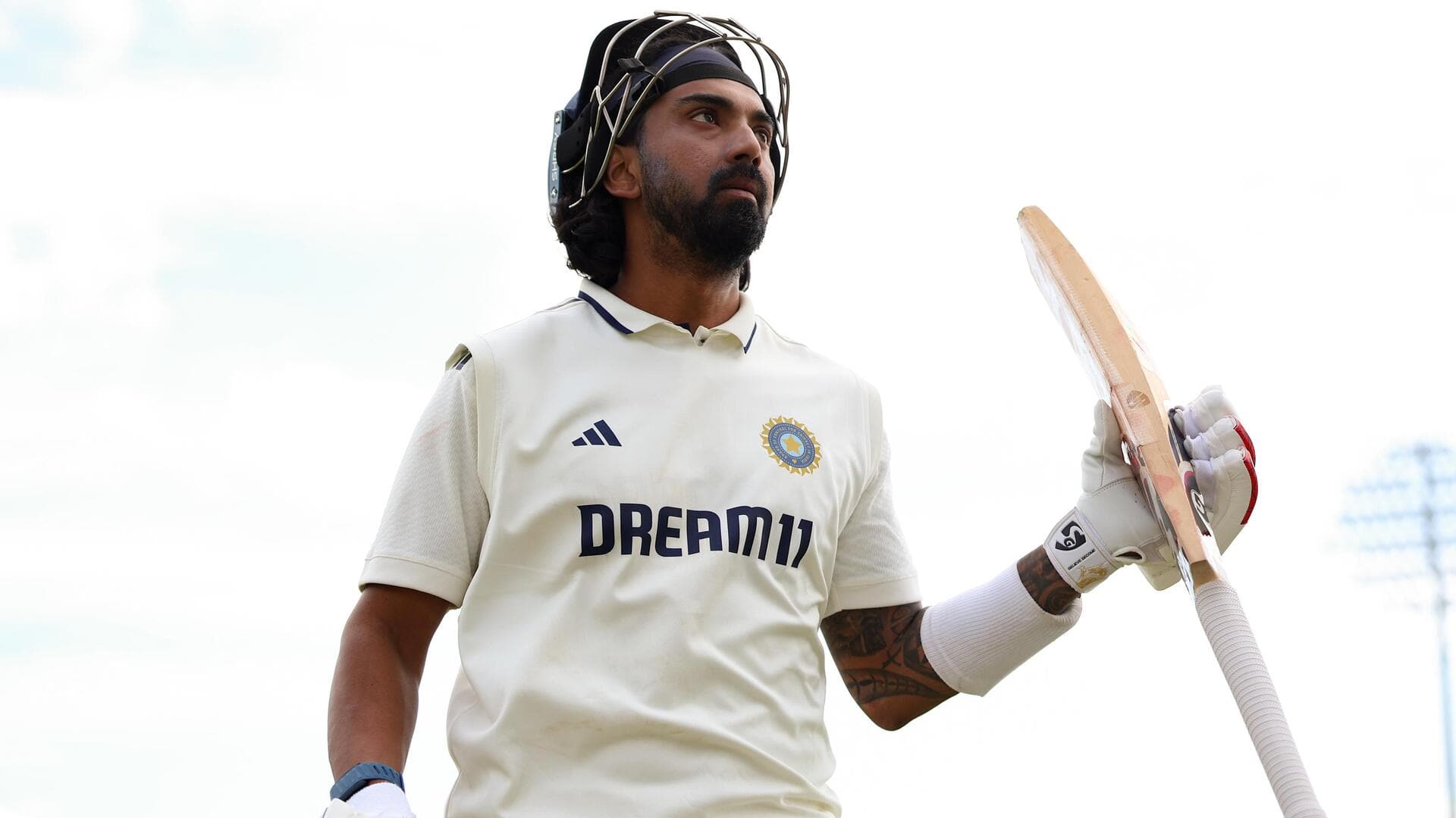 Headingley Test: Rahul-Pant stand helps India set 371-run target Headingley Test: Rahul-Pant stand helps India set 371-run target