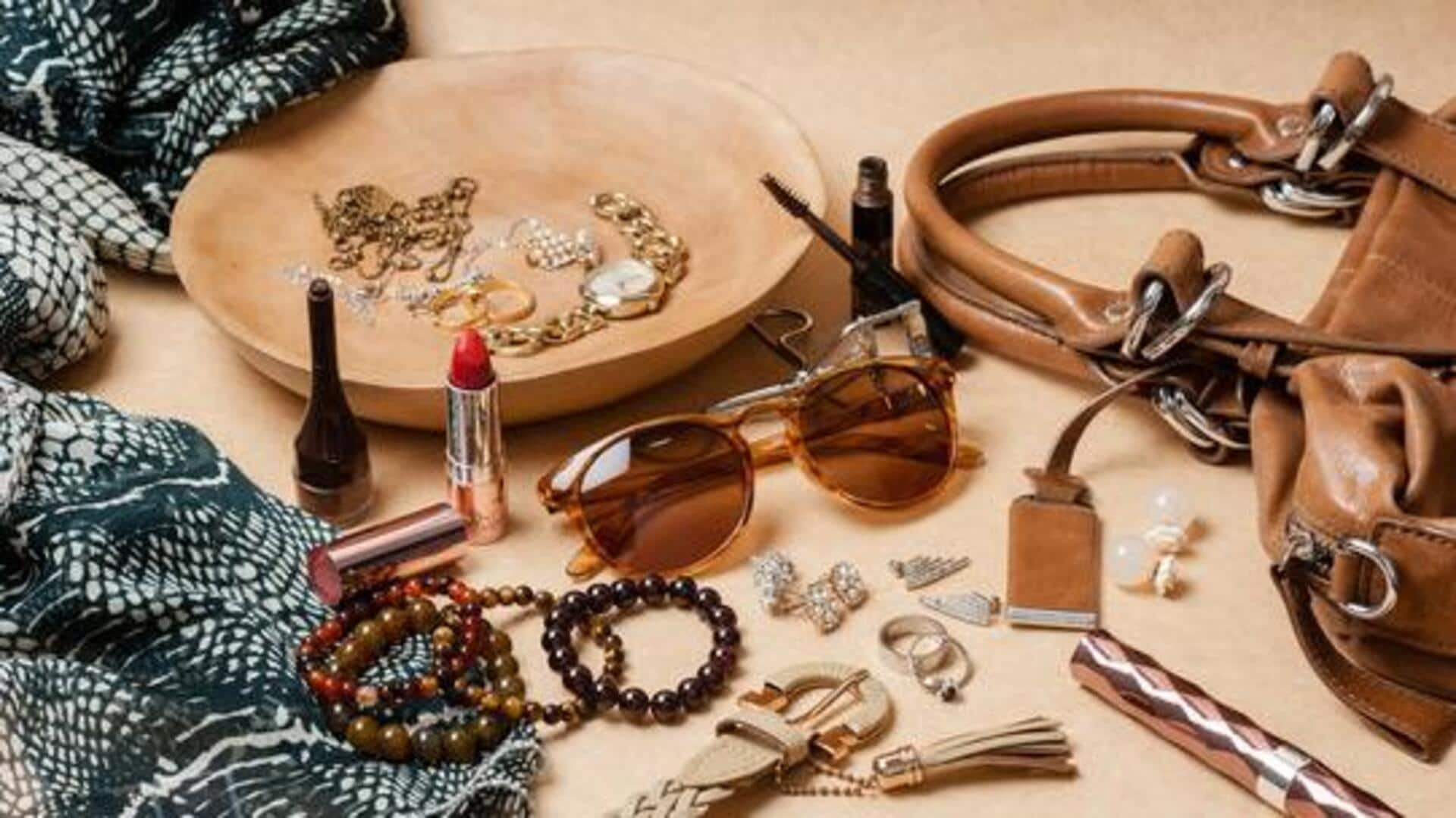 How to shop for vintage accessories