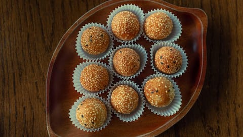 5 delicious African snacks made with sesame seeds