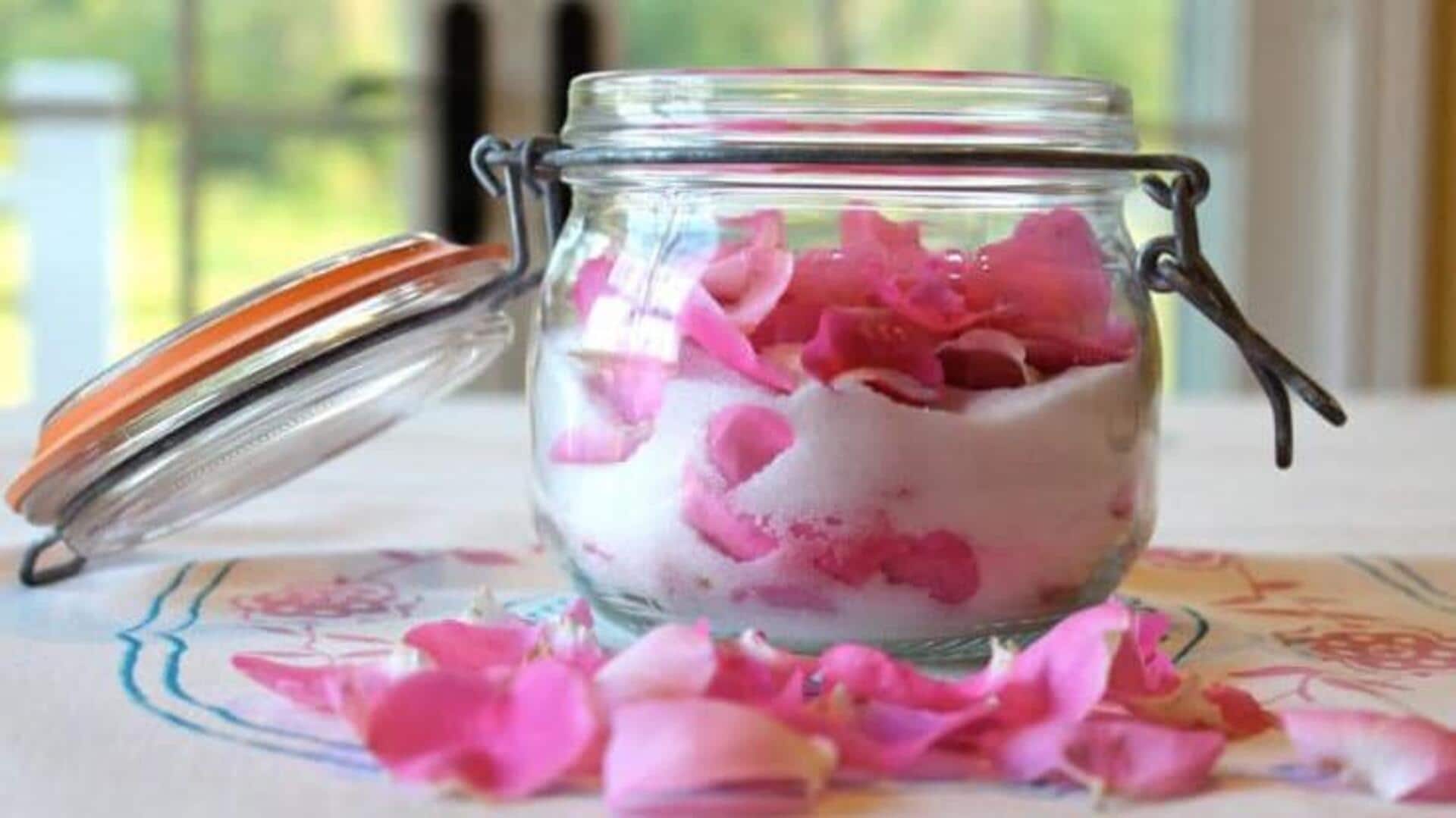 How to make delicious rose petal-infused sugar How to make delicious rose petal-infused sugar