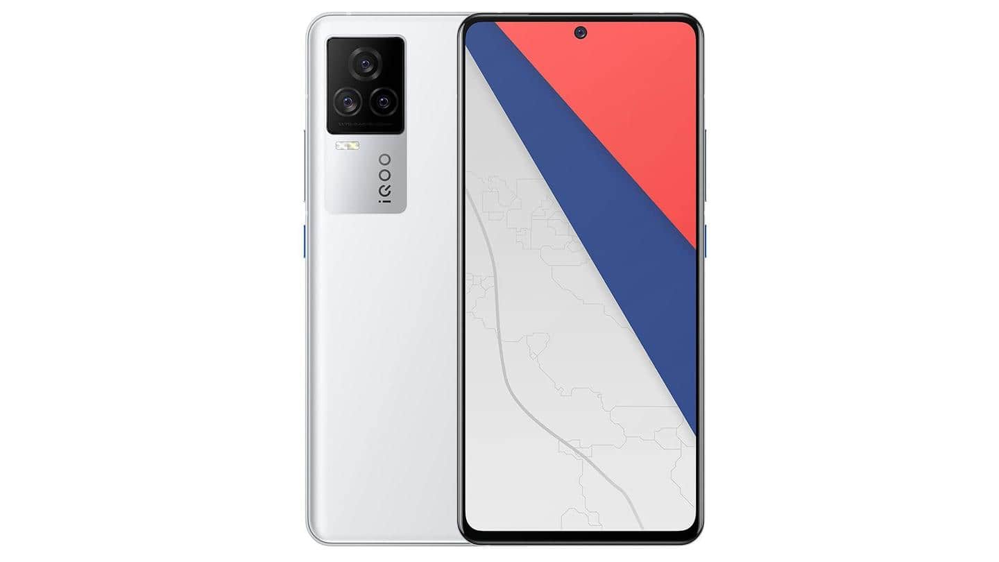 The iQOO 7 Legend has a BMW M Motorsport-inspired design The iQOO 7 Legend has a BMW M Motorsport-inspired design