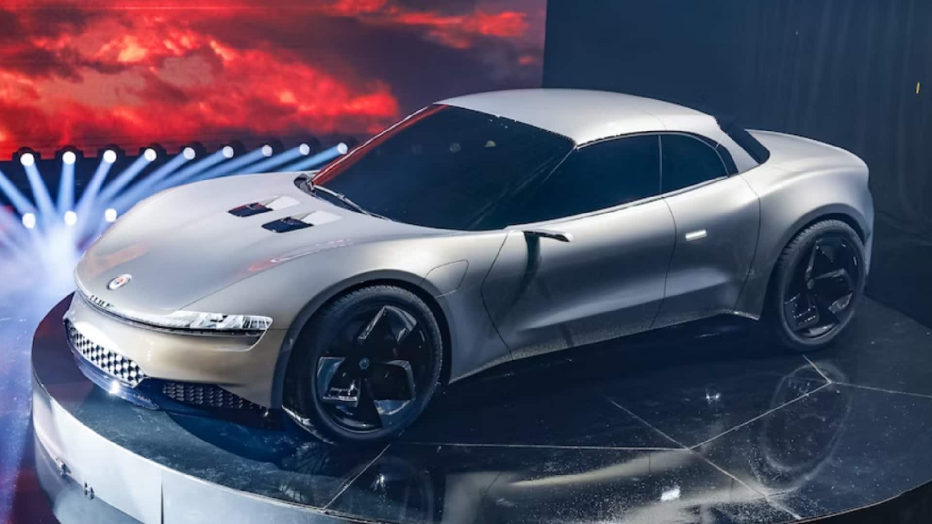 Fisker Ronin debuts as all-electric grand-tourer with 965km range