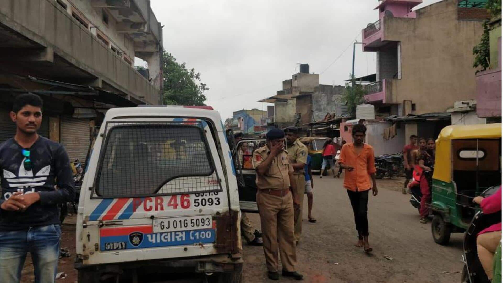 Jealous over friend's affair, Gujarat teen chops him into pieces  