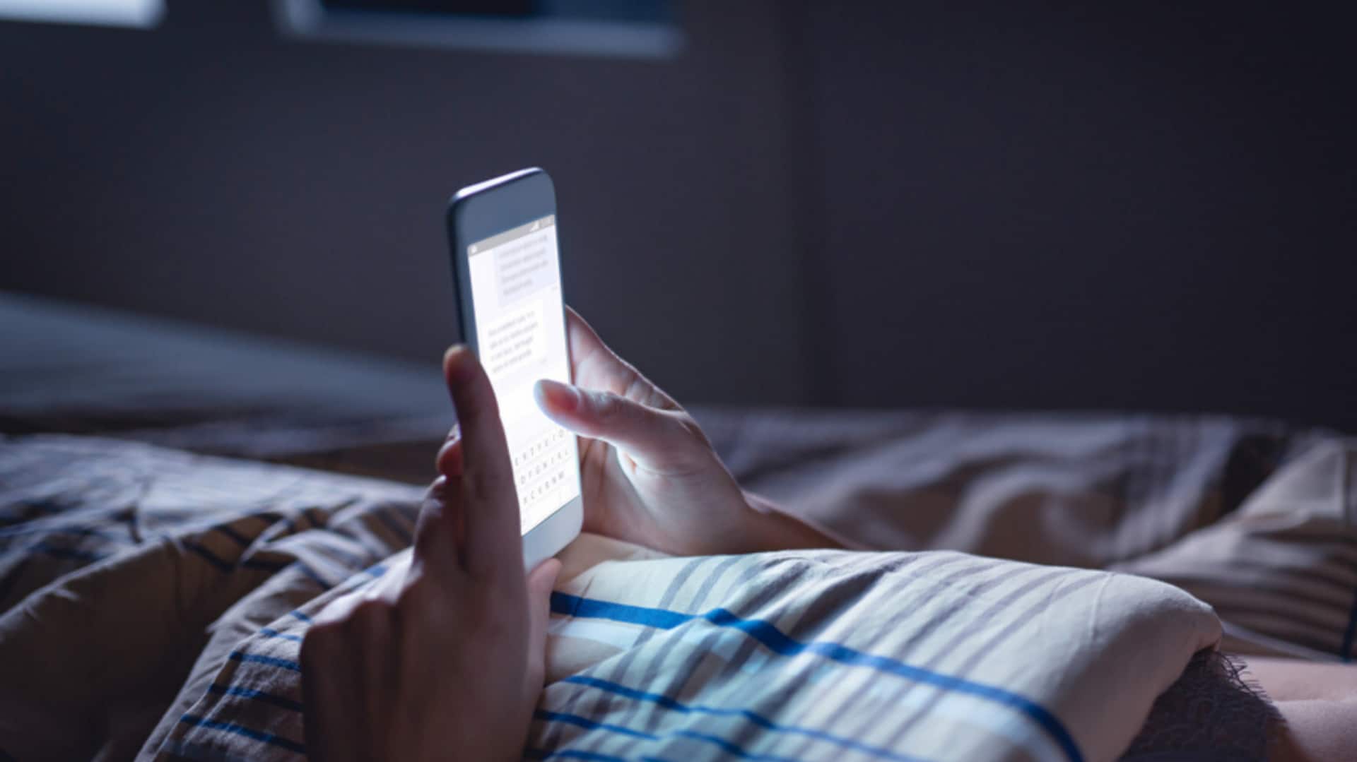 5 ways to limit screen time before bed 5 ways to limit screen time before bed