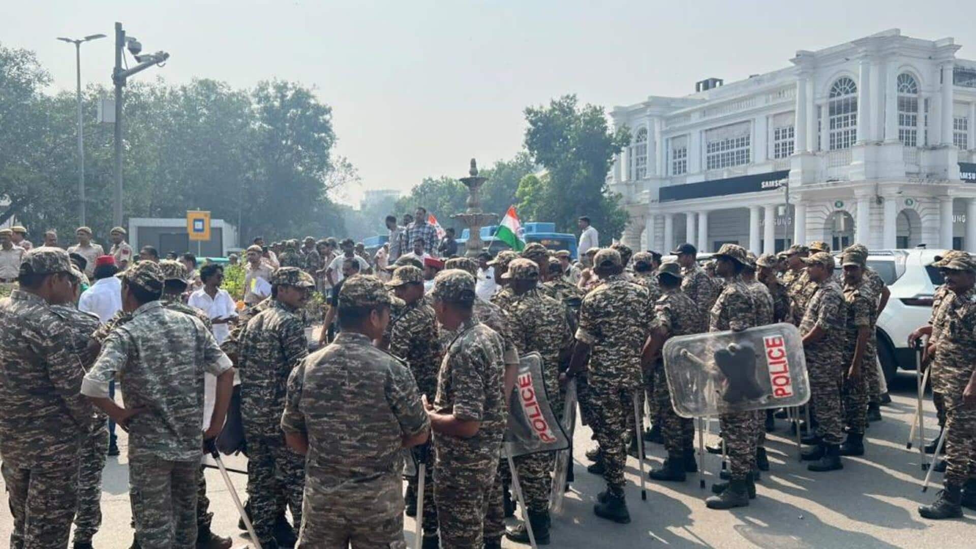 Rahul, Priyanka march to SC; thousands gather near Mandi House 