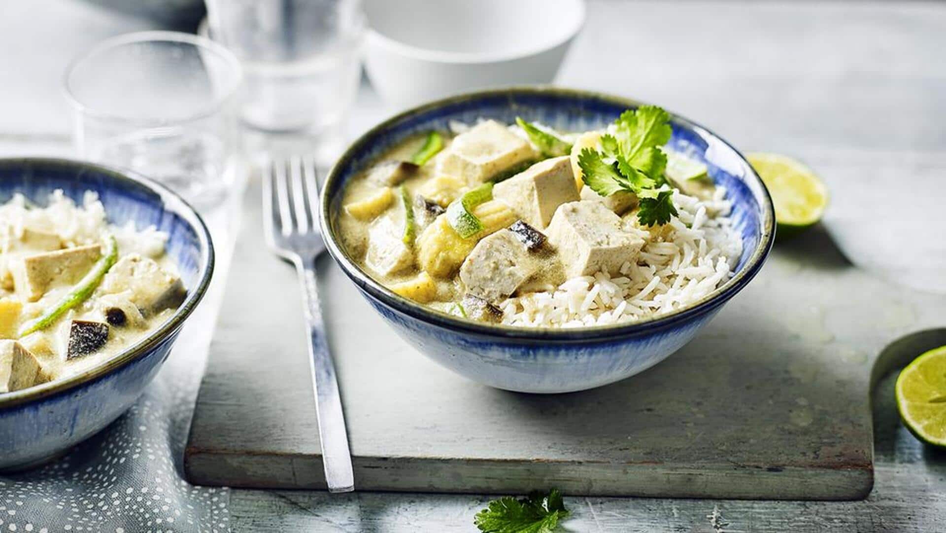 Recipe: Serve your guests this tempting Thai tofu green curry