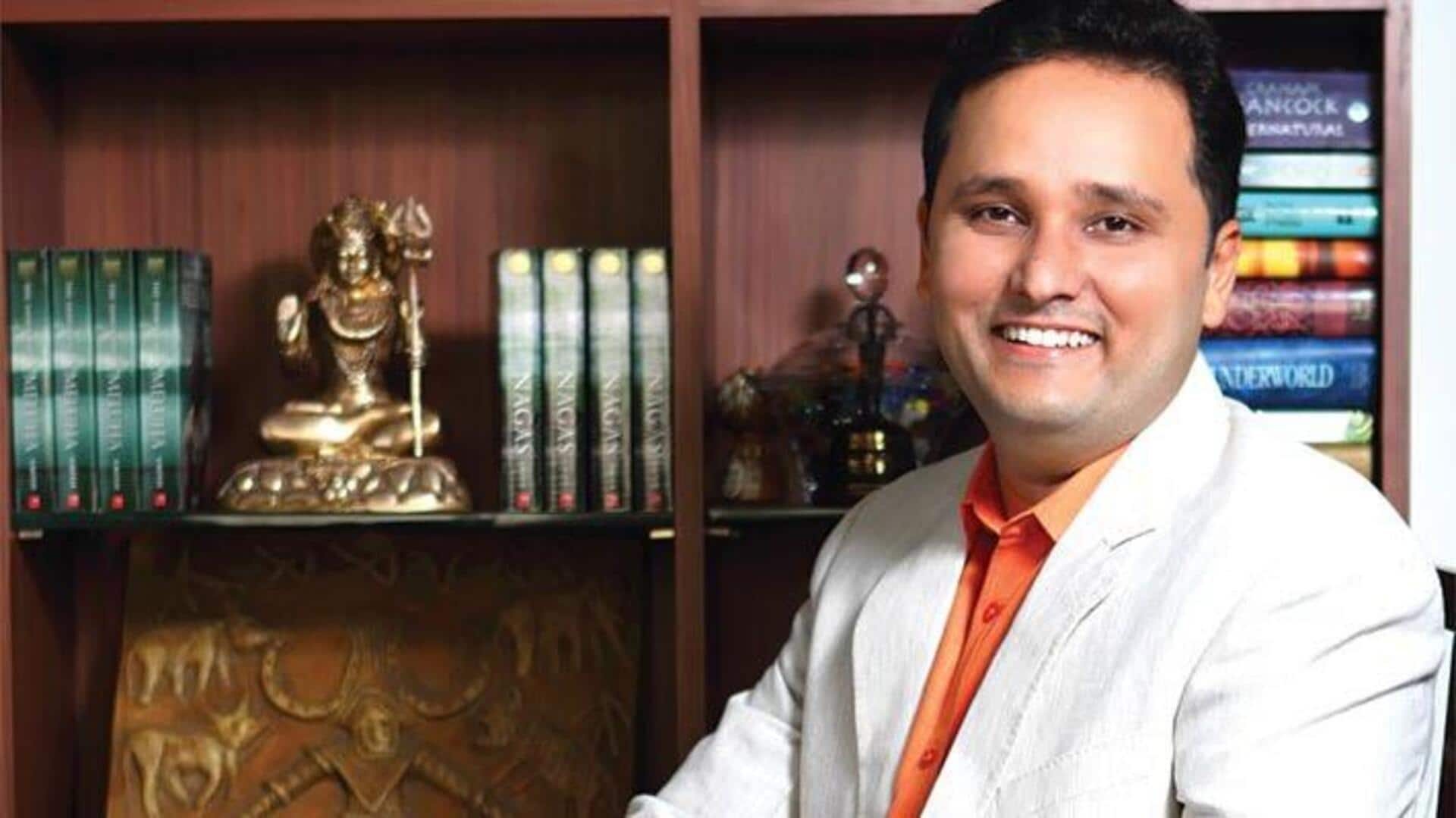 Read these books recommended by Amish Tripathi
