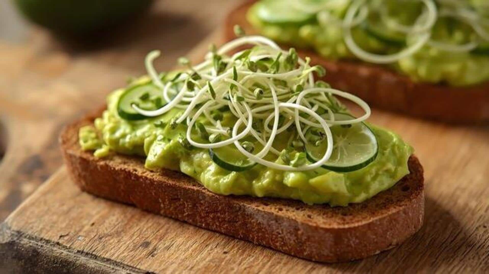How to make avocado and hemp seed sandwich