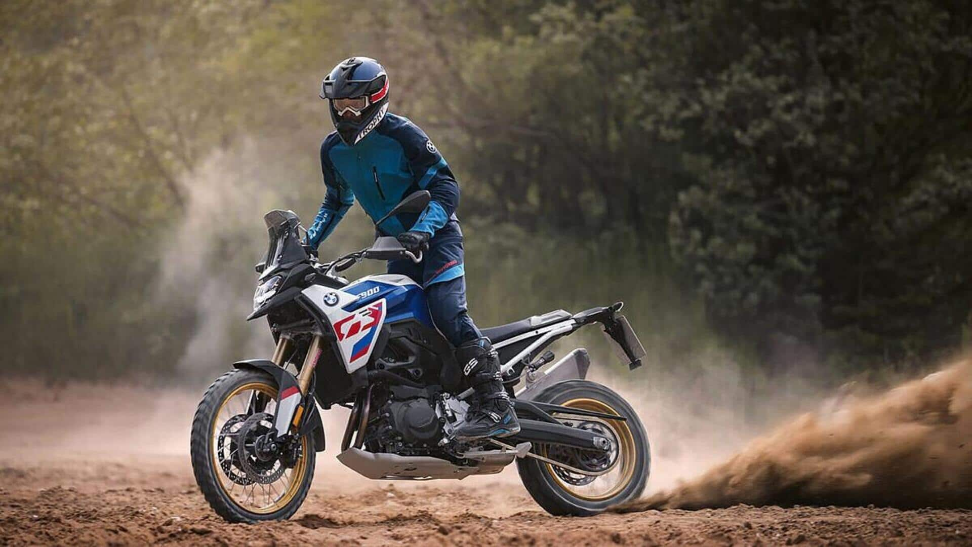 BMW F 900 GS launched in India at ₹13.7 lakh