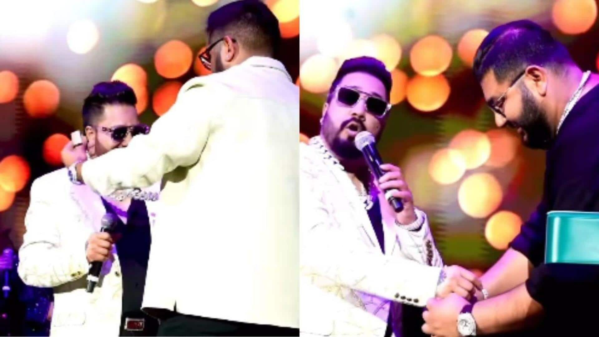 Pakistani fans gift Mika Singh Rolex, diamonds at US concert