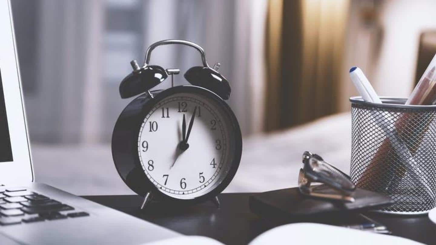 Stopped clocks Stopped clocks