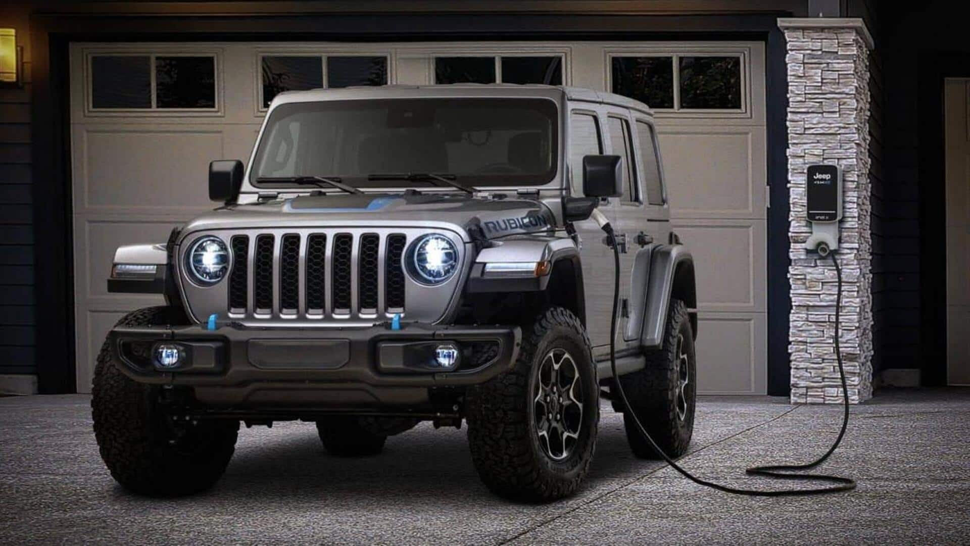 Jeep recalls 194,000 plug-in hybrid SUVs over fire risk