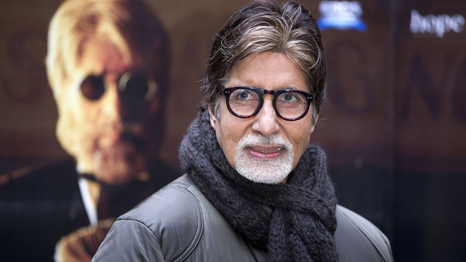 Amitabh Bachchan hitchhikes to beat traffic; picture goes viral