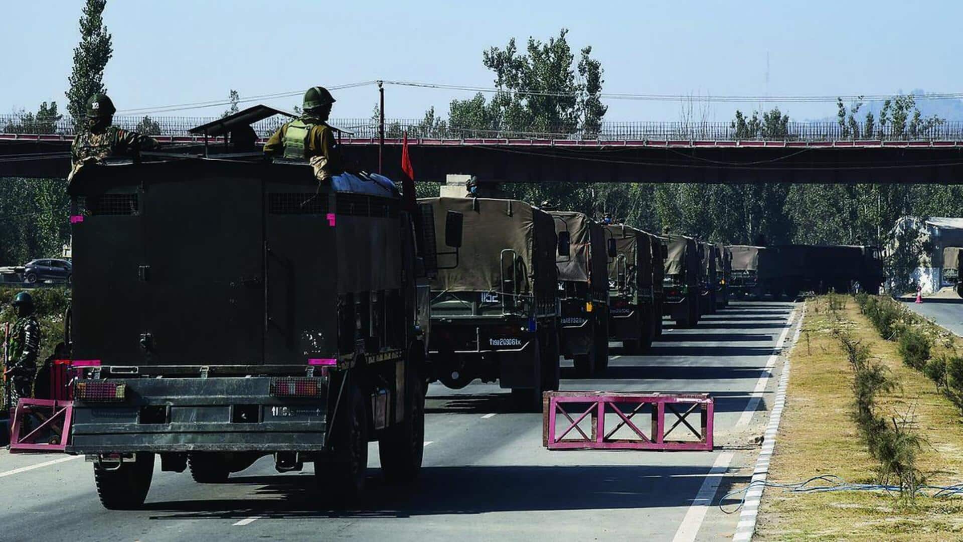 Army vehicles falls into gorge in J&K; 10 soldiers killed