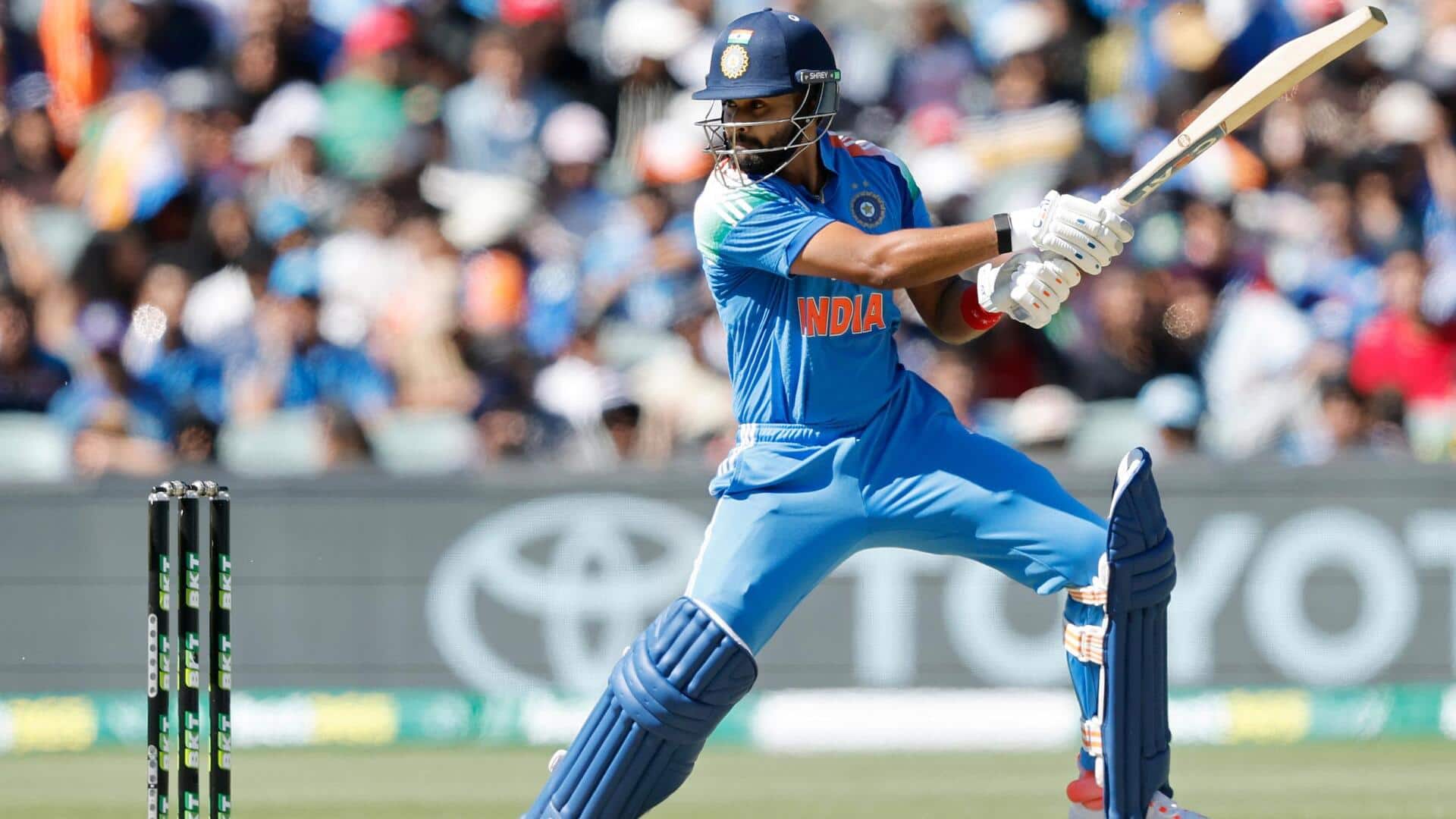 Shreyas Iyer slams his maiden ODI fifty in Australia: Stats Shreyas Iyer slams his maiden ODI fifty in Australia: Stats