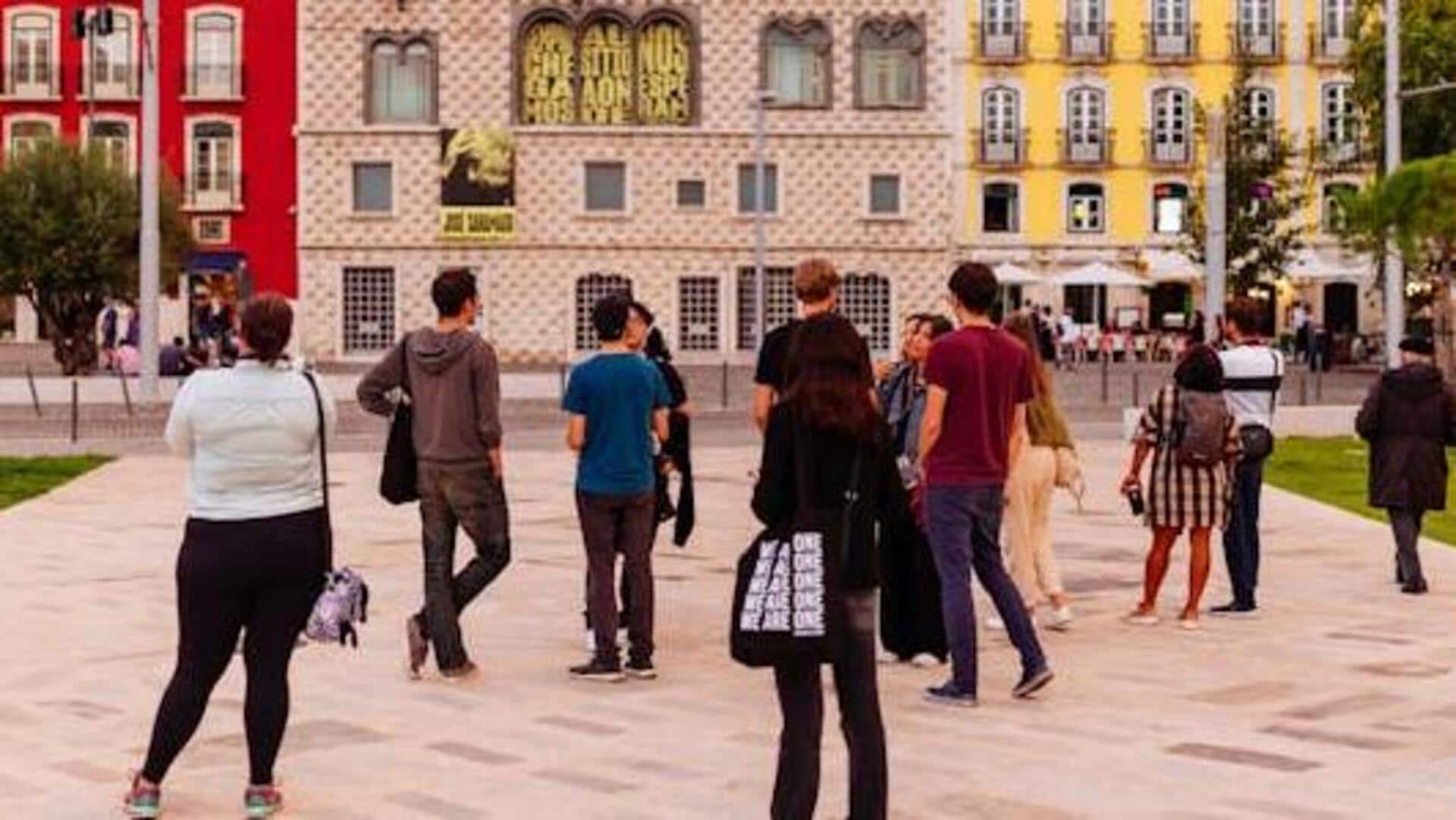 5 surprising benefits of urban walking tours 5 surprising benefits of urban walking tours