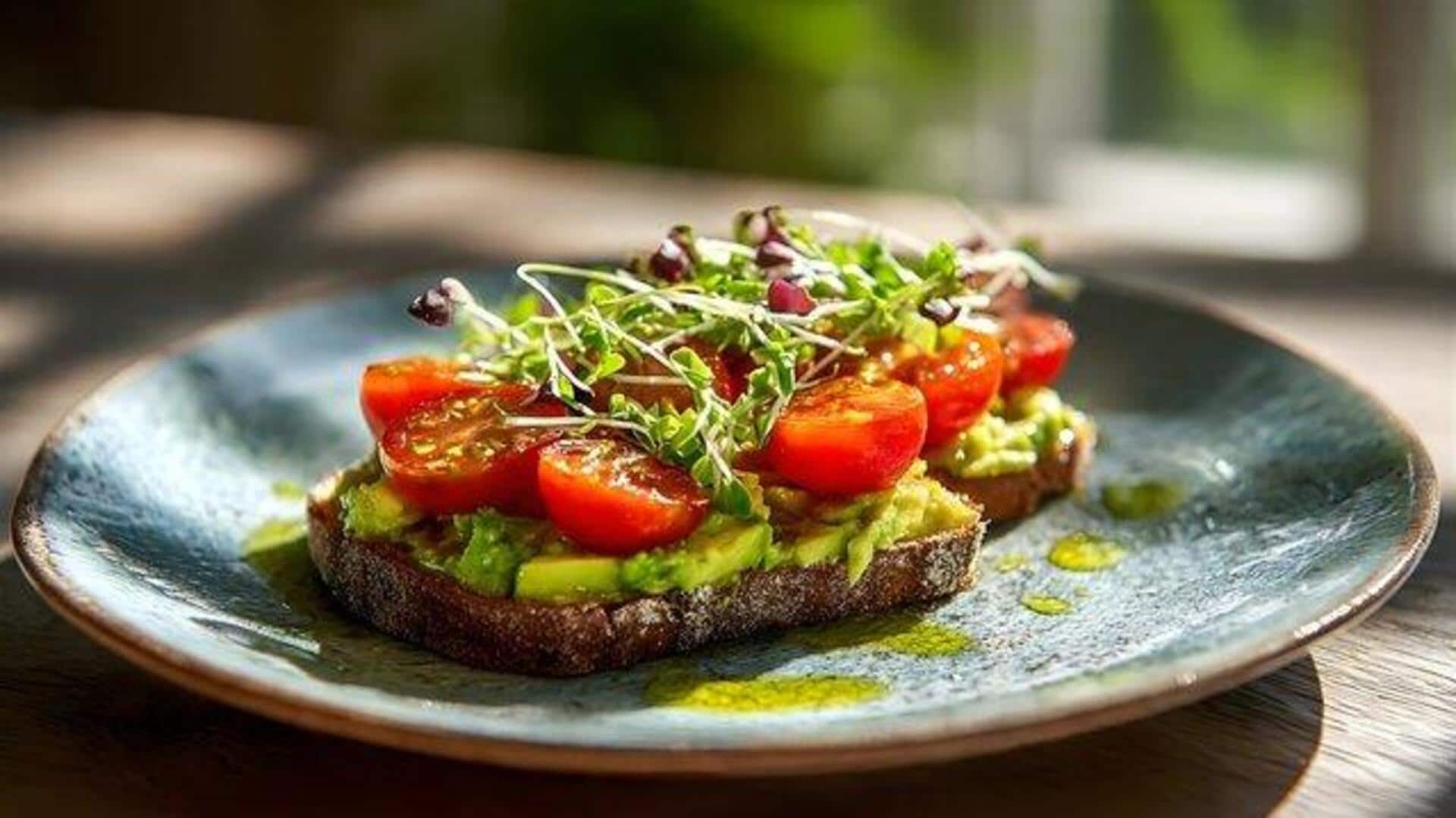 Your breakfast needs this mixed herb toast