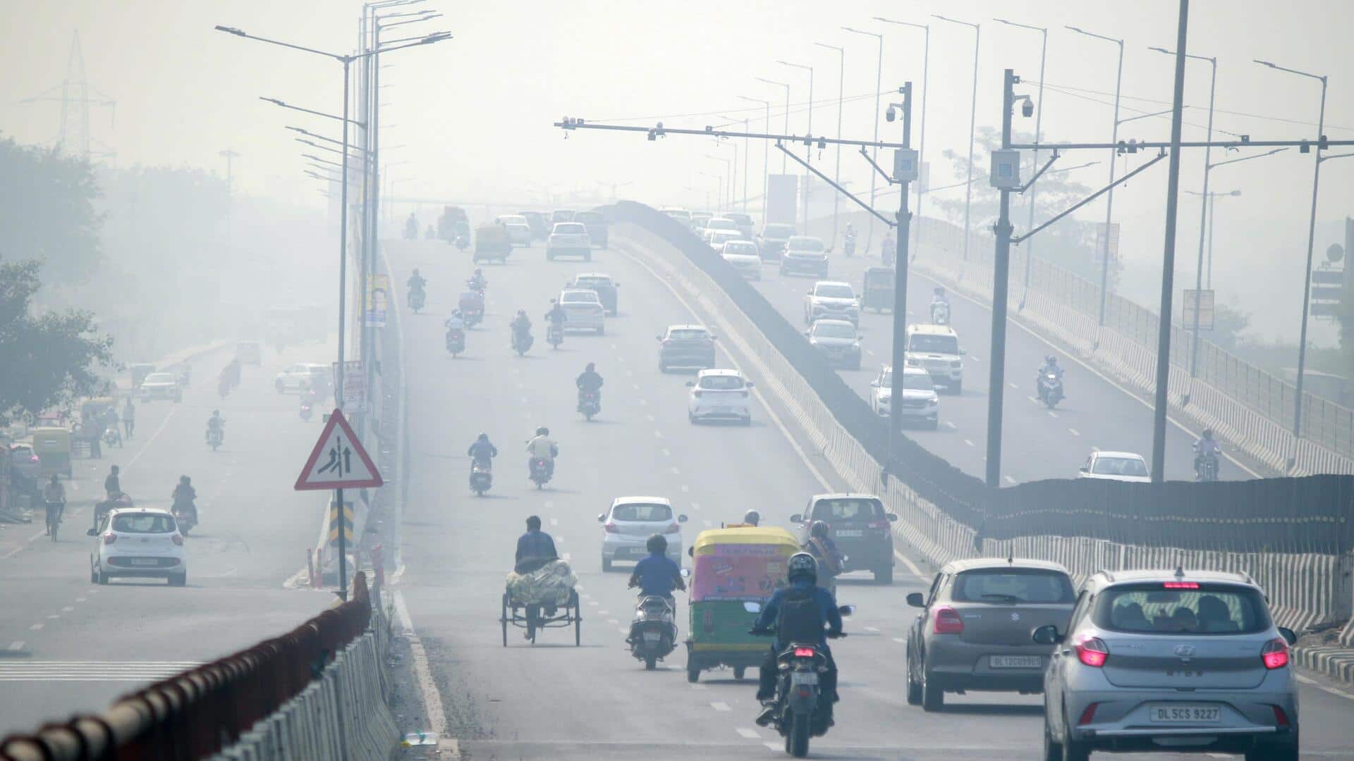 Delhi's air quality deteriorates again, nears 'very poor' category