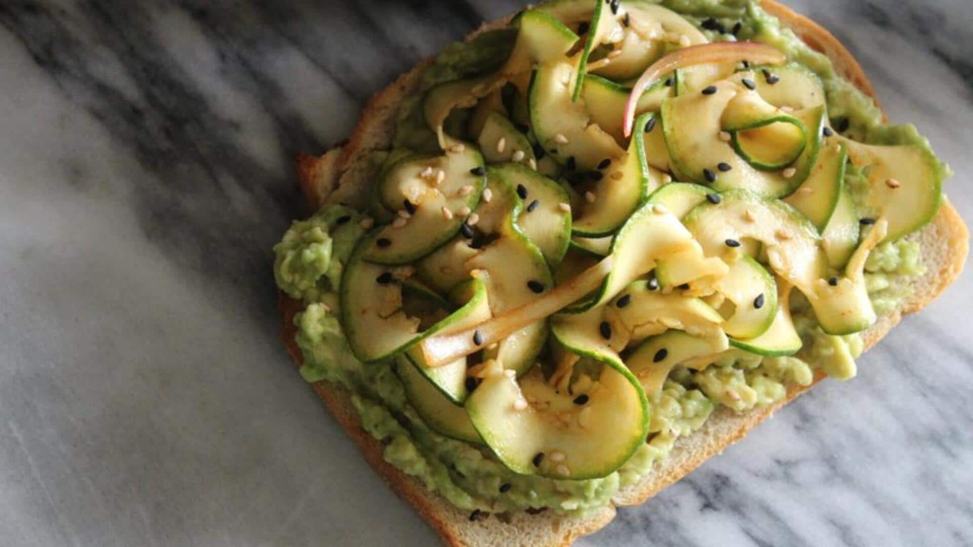 Make this zucchini feta toast in just 5 minutes