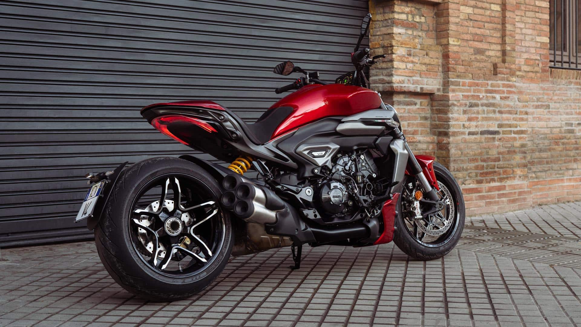 Ducati XDiavel V4 sport cruiser breaks cover: Check what's new