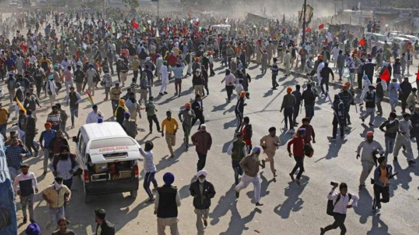 Police pickets have been placed at different areas in Delhi Police pickets have been placed at different areas in Delhi