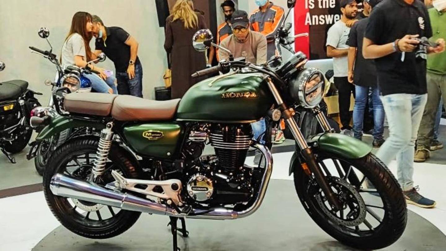 The bike has alloy wheels and full-LED illumination The bike has alloy wheels and full-LED illumination