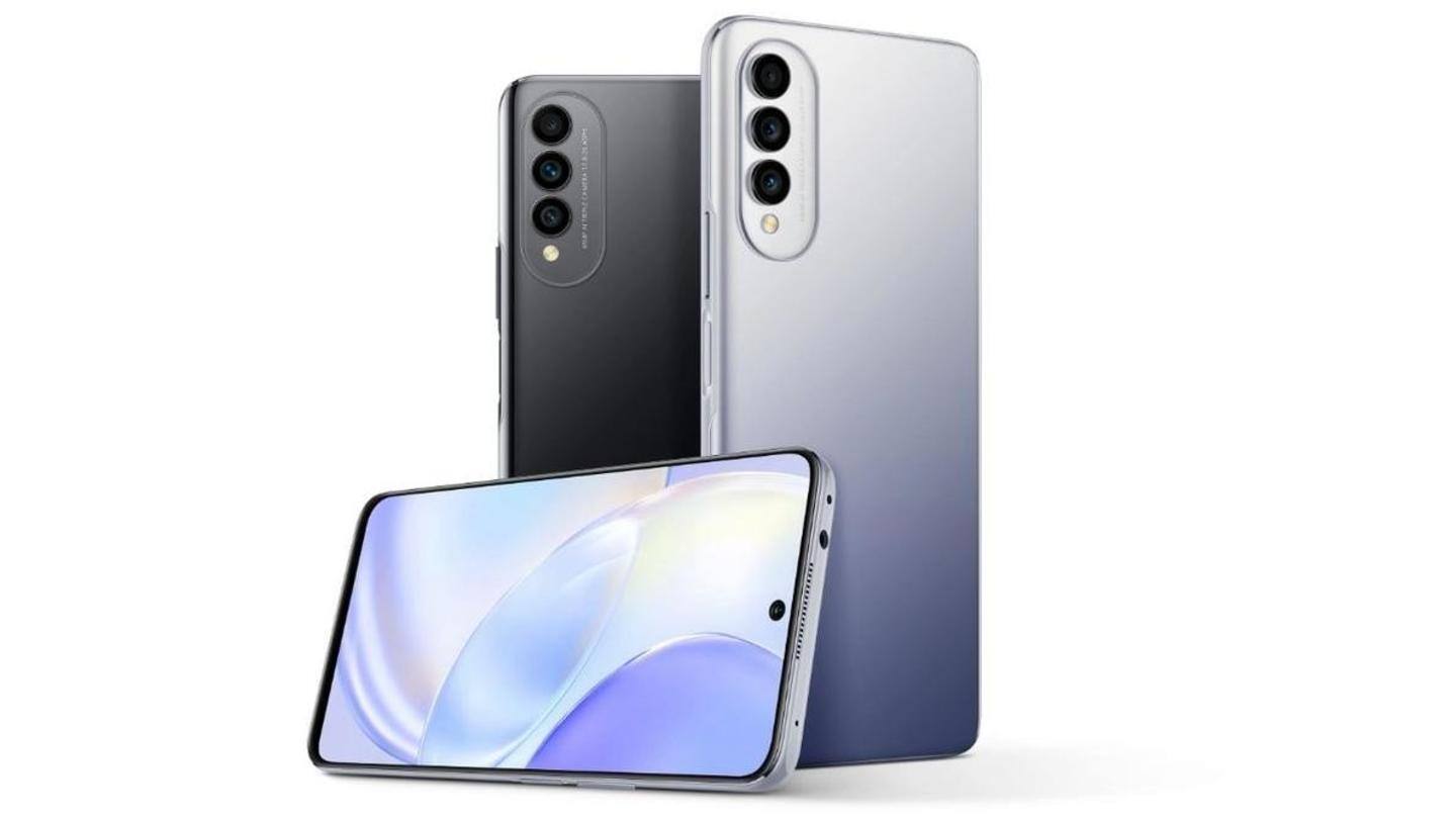 The phone has a 6.6-inch LCD panel The phone has a 6.6-inch LCD panel
