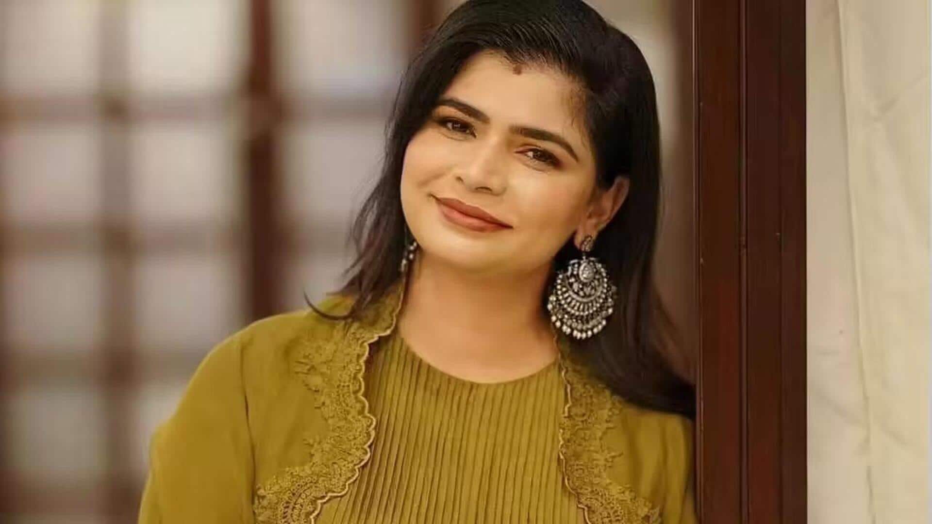 Chinmayi seeks police help amid online abuse over husband's statement