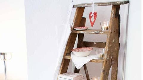 Vintage ladder: Transform your space with this decor item