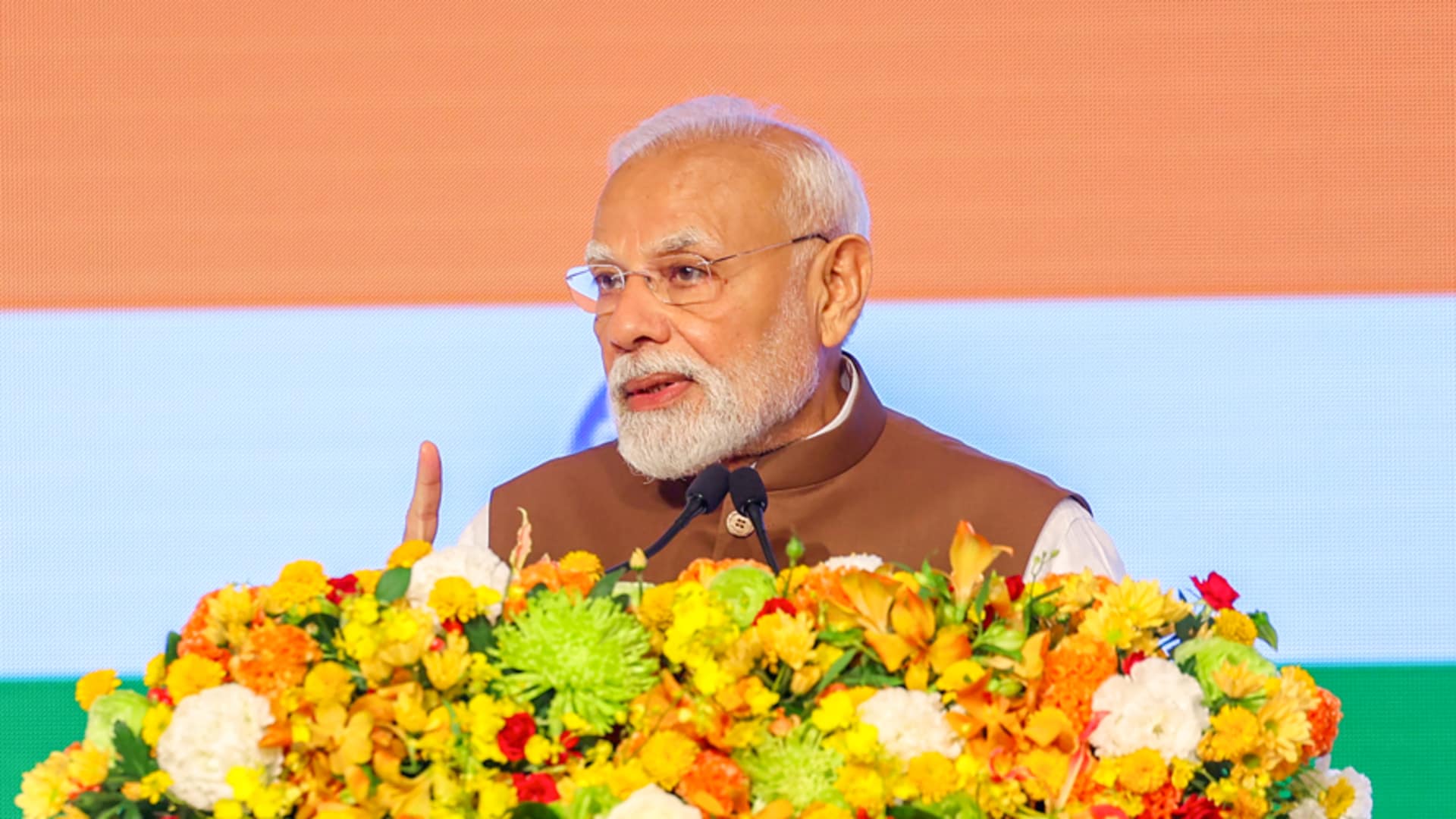 PM launches 'Mukhyamantri Mahila Rojgar Yojana;' disburses ₹7,500cr for women 
