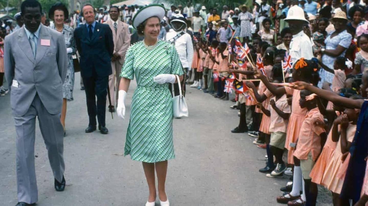 Queen congratulates Barbadians, President Mason Queen congratulates Barbadians, President Mason