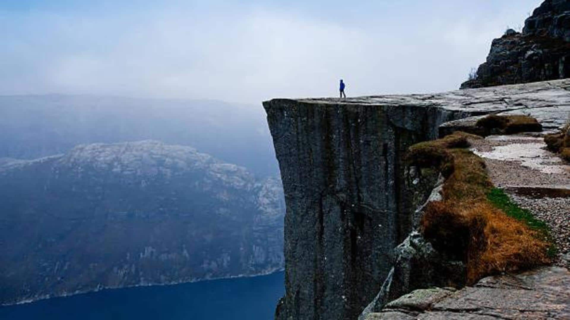 Mountain monoliths: Where hikers' dreams come true 