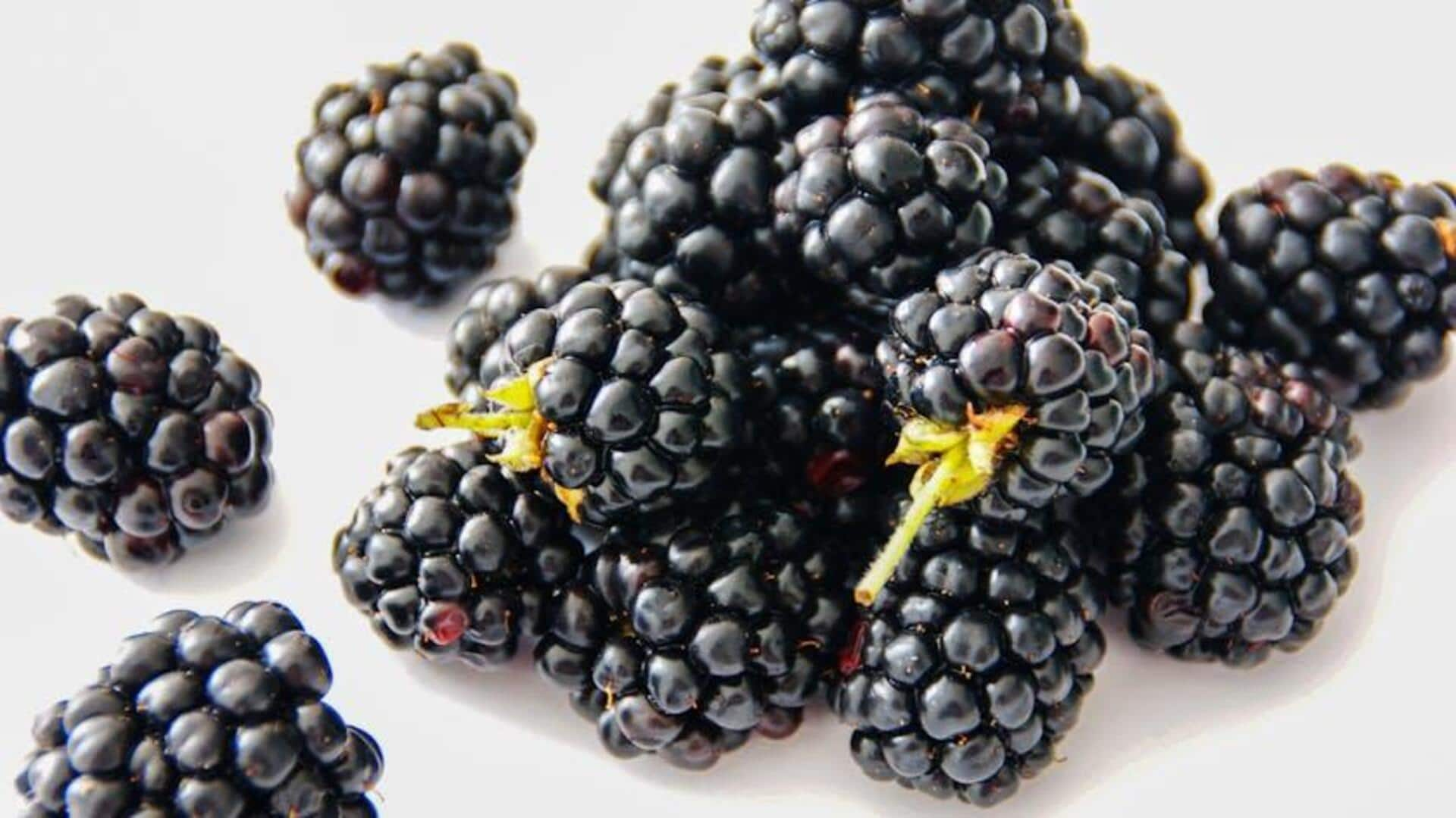 Reviving youth with blackberry antioxidant fusion