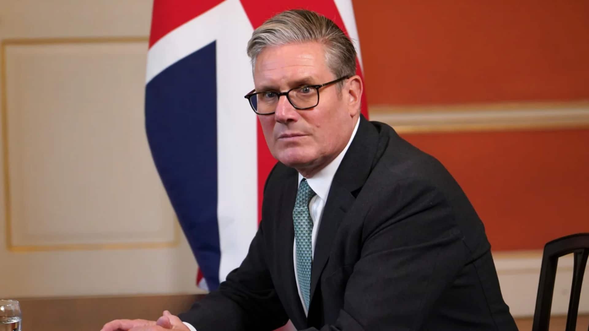 UK will 'never surrender' to far-right protesters: Keir Starmer UK will 'never surrender' to far-right protesters: Keir Starmer