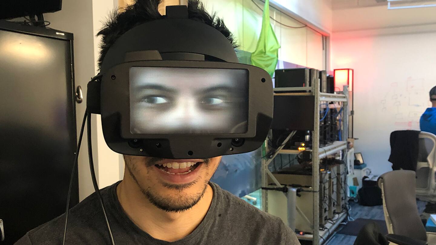 Now, wearer's face data is mapped to digital face model Now, wearer's face data is mapped to digital face model