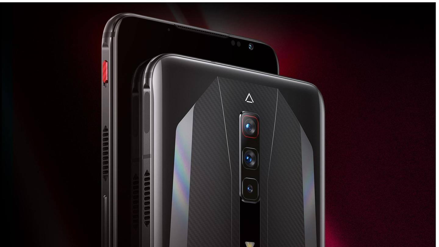The phone will sport an OLED display The phone will sport an OLED display