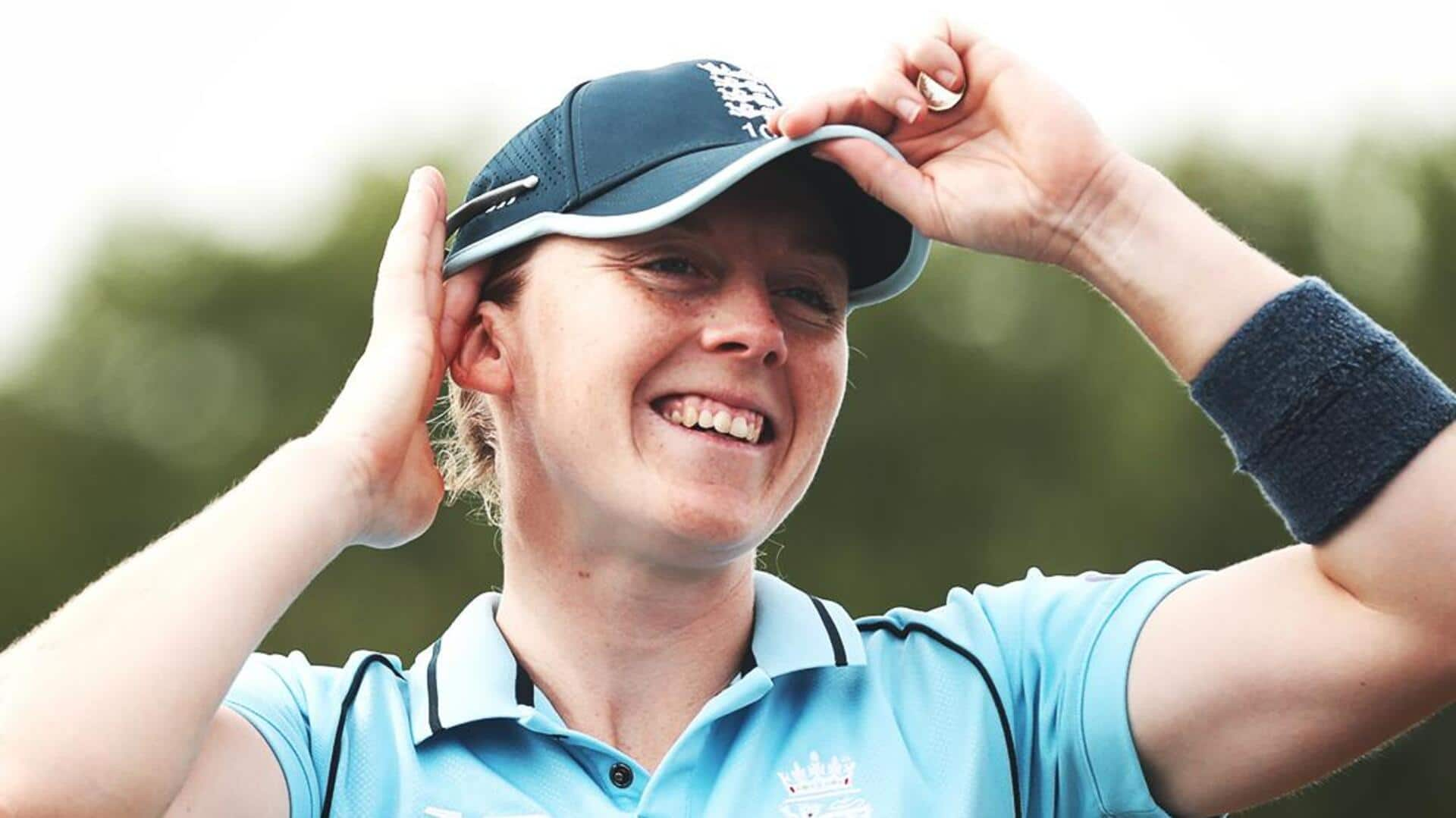 Heather Knight joins Somerset for inaugural Tier 1 women's cricket