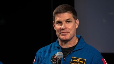 Artemis II mission: Canadian astronaut Jeremy Hansen has retired
