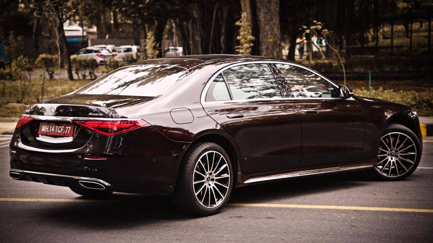 The car cruises effortlessly while having less body roll The car cruises effortlessly while having less body roll