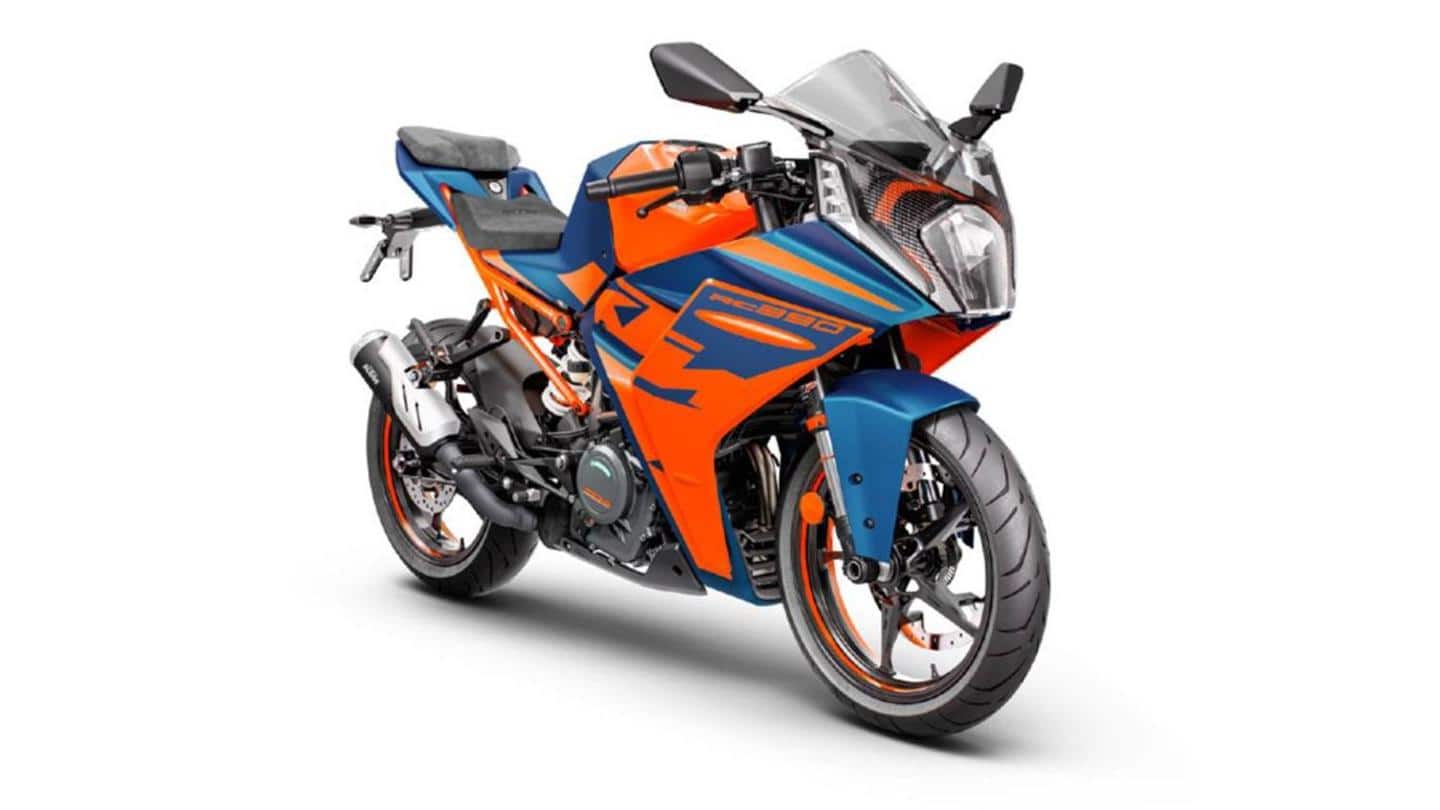 2022 KTM RC 125 and RC 390 motorcycles revealed