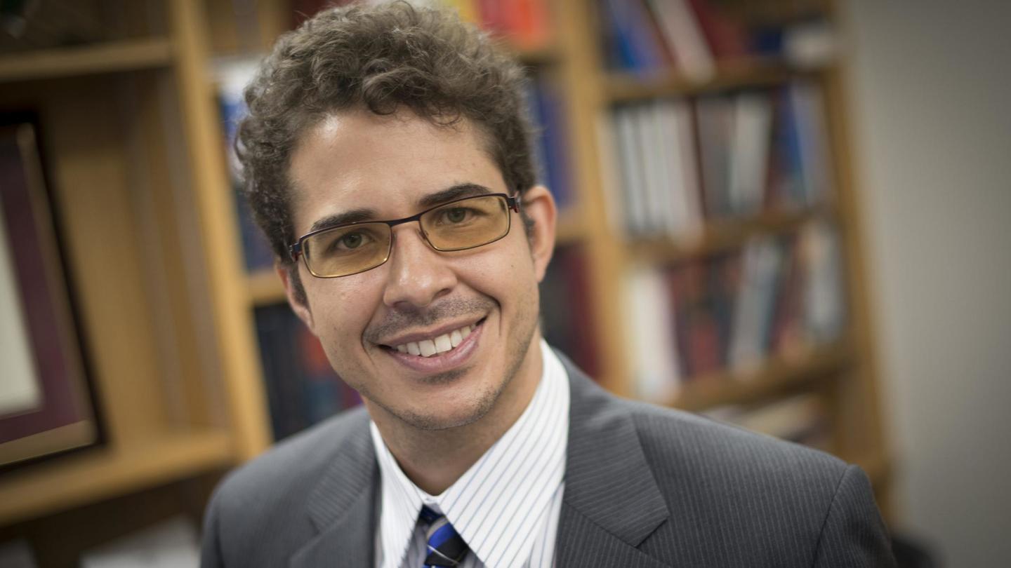 Professor claims suits can't prove Big Tech are government actors Professor claims suits can't prove Big Tech are government actors