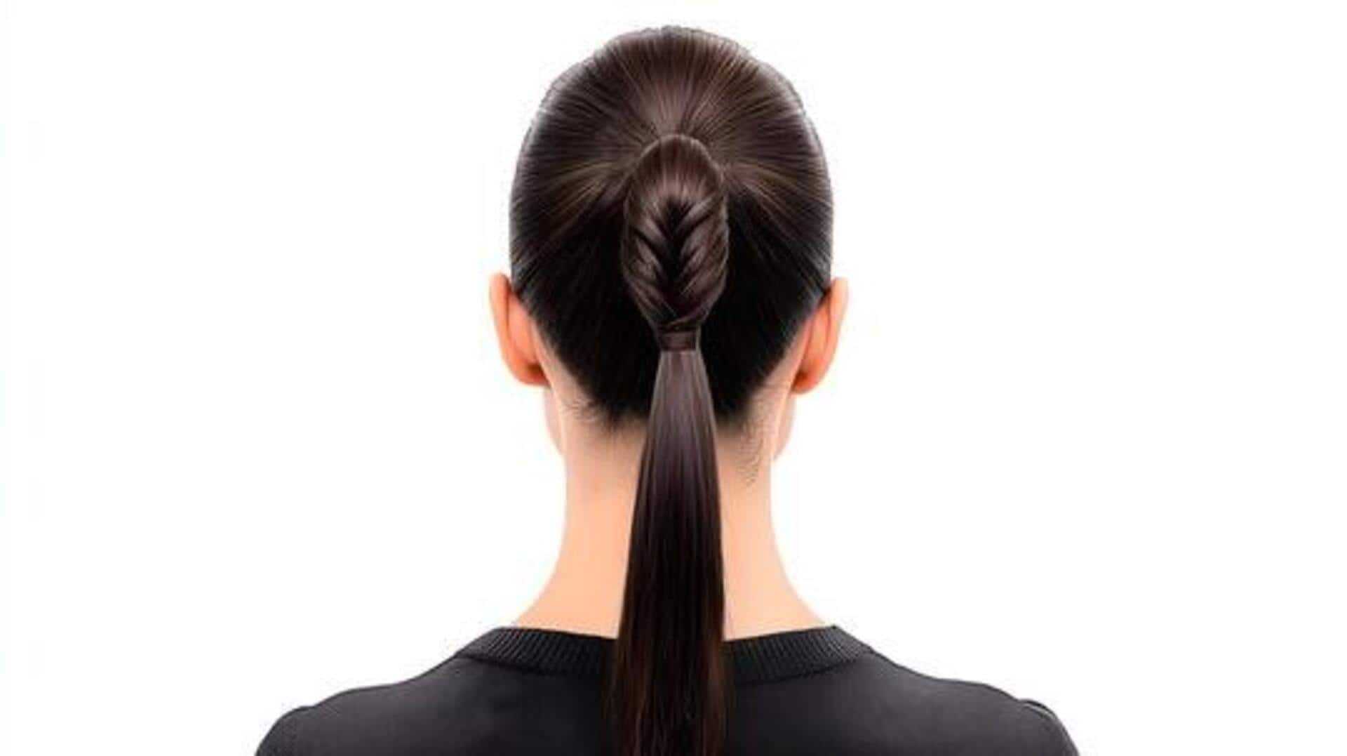 How to glam up your straight hair ponytail How to glam up your straight hair ponytail