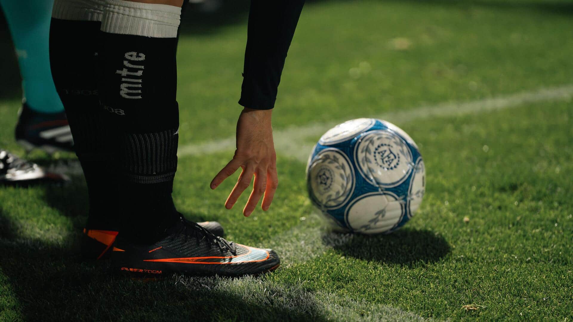 How handball dribbling can improve your reflexes