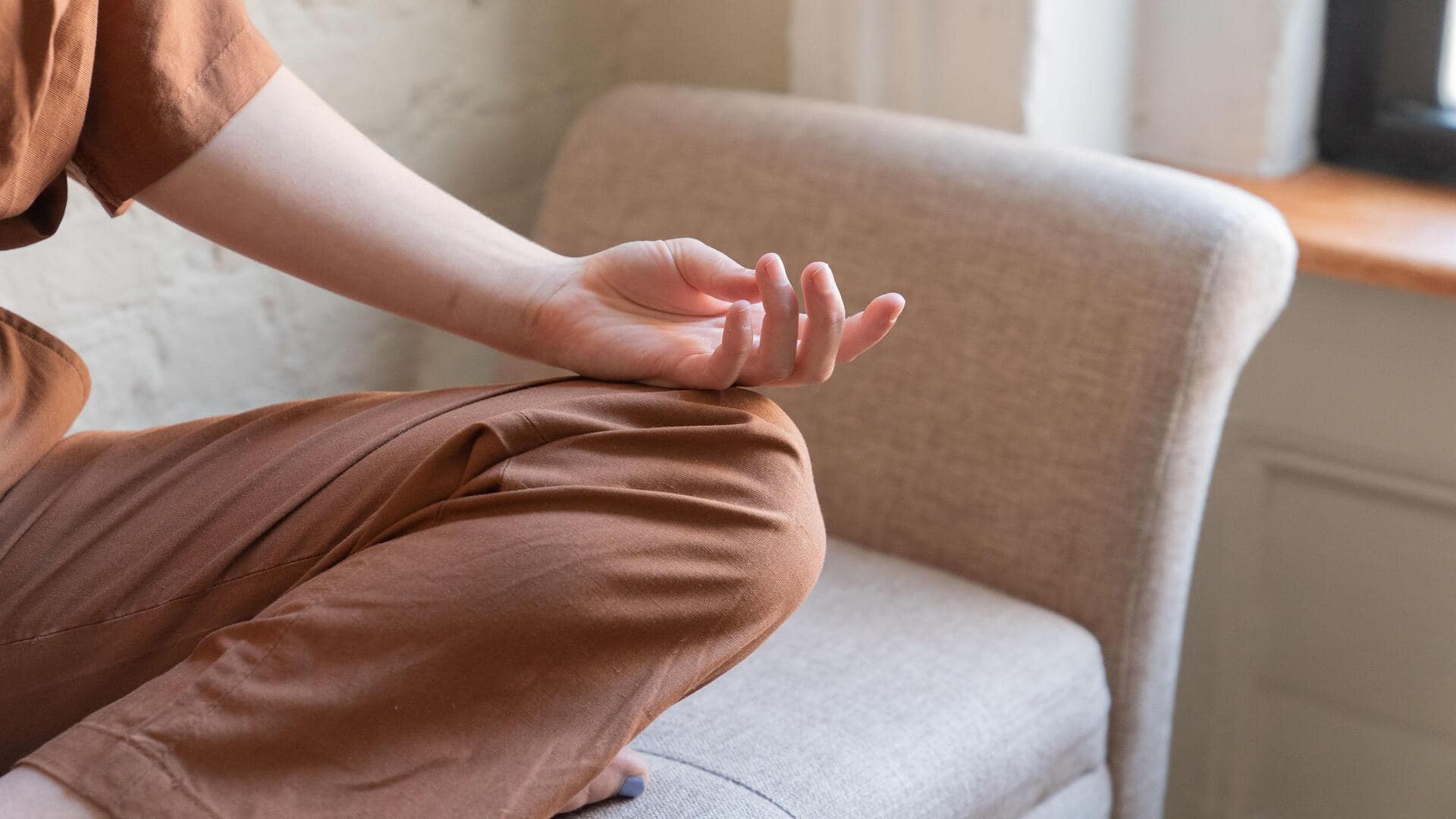 Feeling overwhelmed? Try these ways to calm your mind