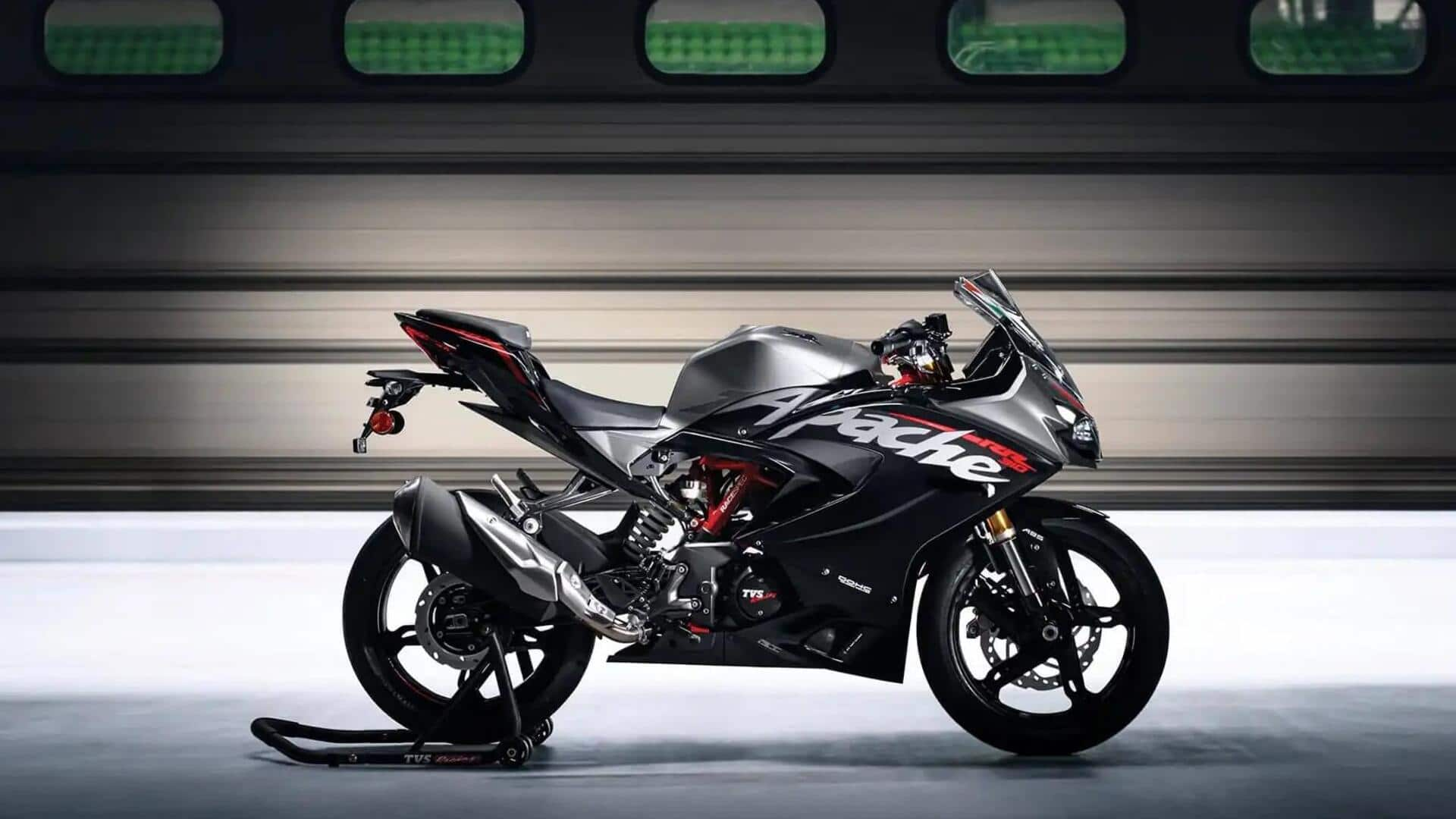 Yamaha R3 or TVS Apache RR 310: Which is better