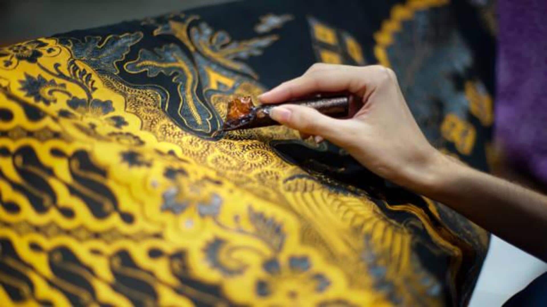 How to master batik art at home