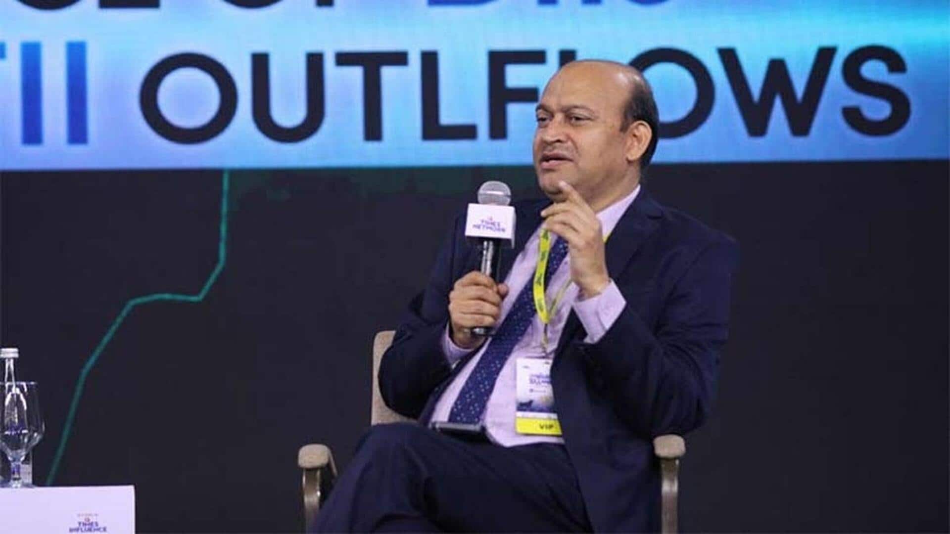 LIC MD Dinesh Pant retires prematurely after 15 months