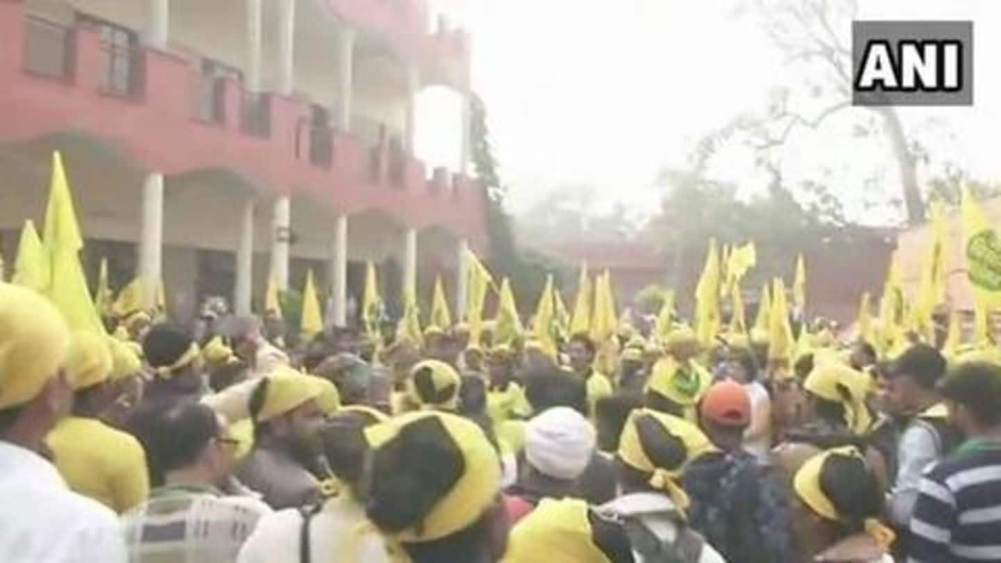 #AgrarianCrisis: Over one lakh farmers march to Delhi in protest